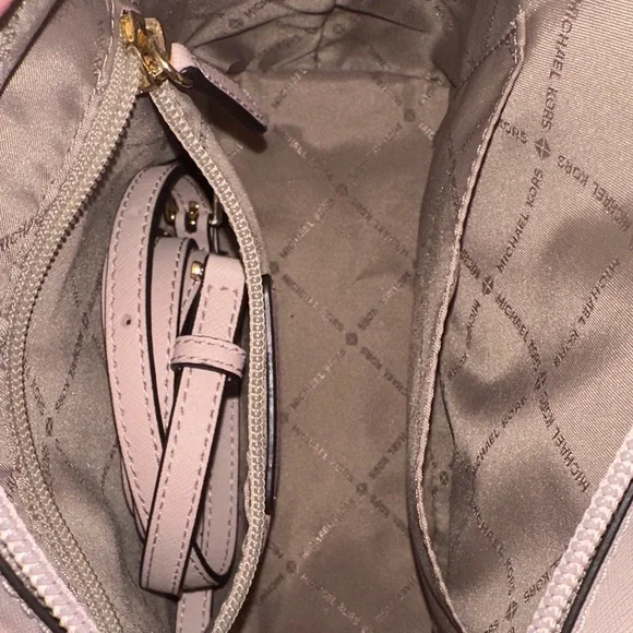 Michael Kors Blush Pink Tote - Picture 4 of 4